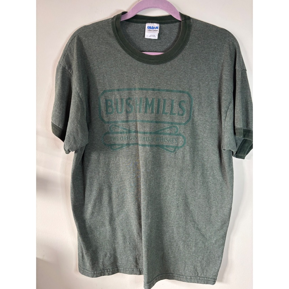 Bushmills Irish Whiskey Ringer T-Shirt‎ Mens Large Green Gildan Graphic Tee